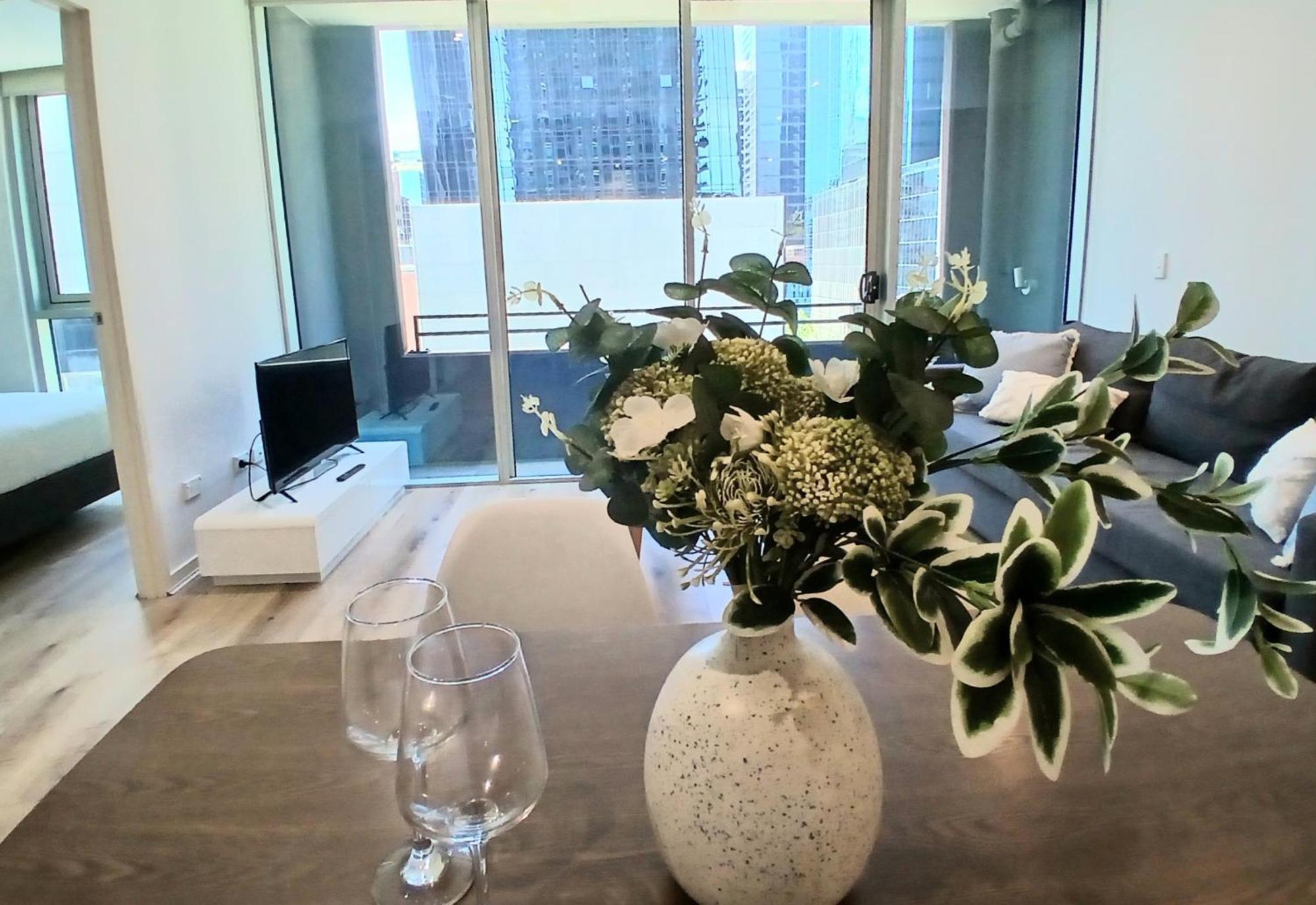 Readyset Apartments At Liberty Melbourne Esterno foto