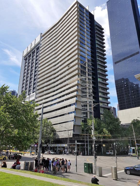 Readyset Apartments At Liberty Melbourne Esterno foto