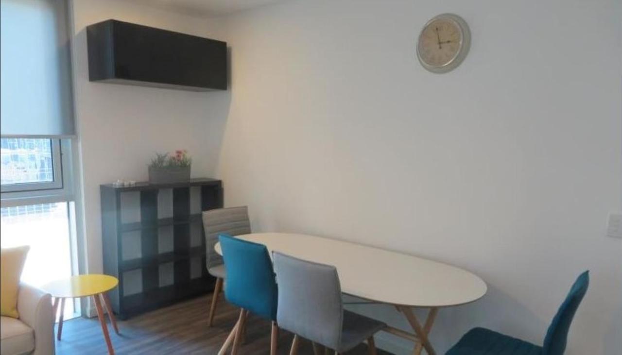 Readyset Apartments At Liberty Melbourne Esterno foto